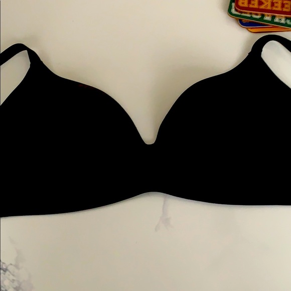 Knix wing woman bra.